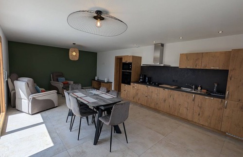 Le Val-d'Ajol Cabaña | Casa con piscina climatizada, spa y vista al valle