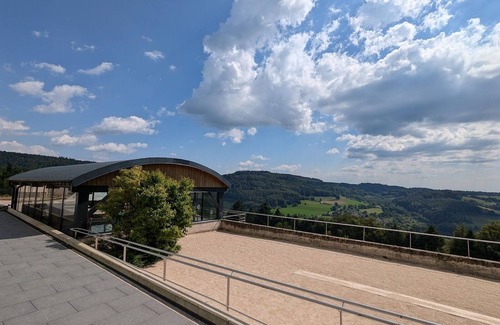 Le Val-d'Ajol Cabaña | Casa con piscina climatizada, spa y vista al valle