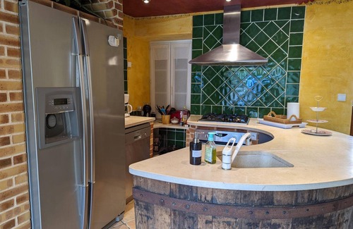 Charras Cabaña | Casa Rural con Piscina Climatizada, Jacuzzi y Jardín Privado