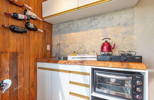 Tres Coroas Chalet De Esquí | Cottage with Hot Tub Near Buddhist Temple