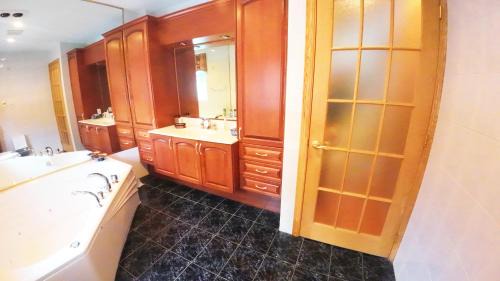 Saint Come Casa | Cottage with inground pool outside