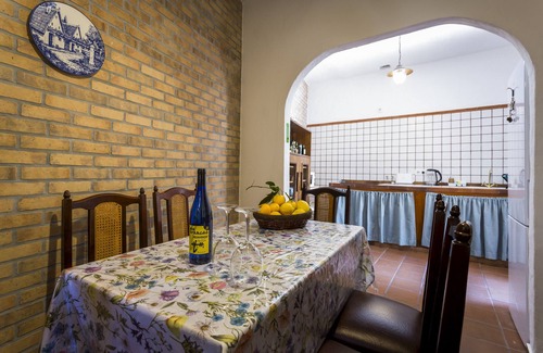 La Solana Villa | Casita de campo con bañera de hidromasaje, vistas a la montaña y WiFi (apta para teletrabajo)