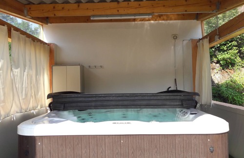 Montauroux Casa | Casa Rural con SPA (Jacuzzi) "Les Oiseaux"