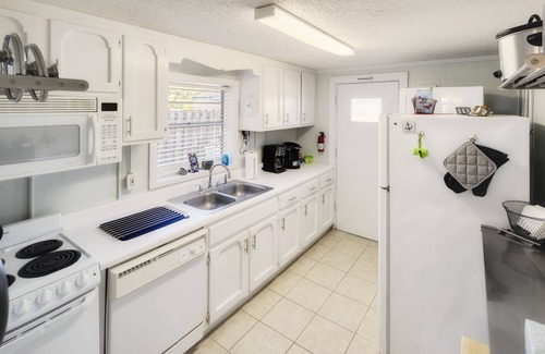 St. Marys Cabaña | Cottages on Norris Unit B DOWNTOWN PET FRIENDLY