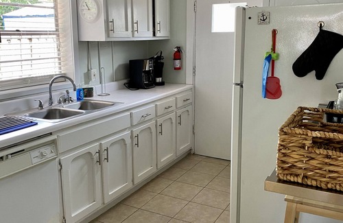 St. Marys Cabaña | Cottages on Norris Unit B DOWNTOWN PET FRIENDLY