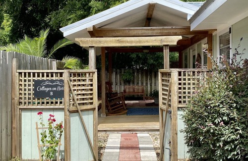 St. Marys Cabaña | Cottages on Norris Unit B DOWNTOWN PET FRIENDLY