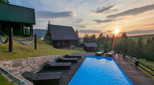 Plavya Casa | Cottages Shepit Lisu