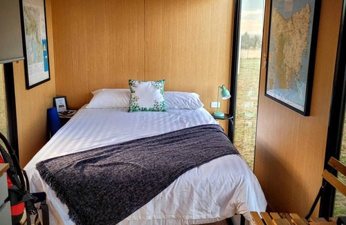Hagley Casa | Cottesloe Summary:Se