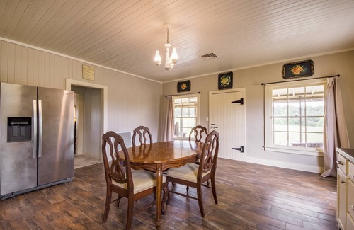 Pipe Creek Casa | Cottonwood Lodge en Rancho Madrono