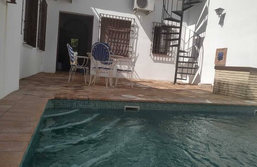 La Puebla de los Infantes Casa | Country House 'Casa Rural Leal' with Private Pool, Wi-Fi and Air Conditioning