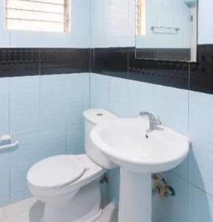 Liloan Hotel | CounTess Pension House