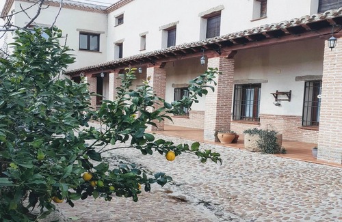 Aldeanueva de Barbarroya Casa | Casa rural 'Casa Rural La Era' con vistas a la montaña, Wi-Fi y aire acondicionado