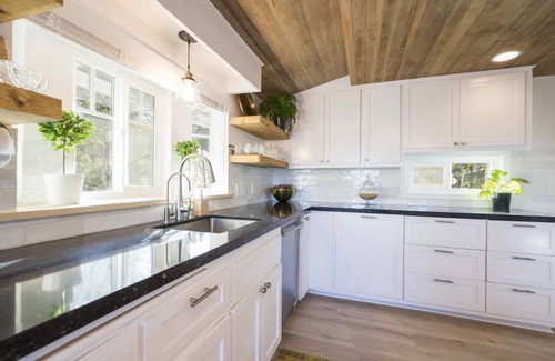 Callender Casa | Country Castle: 4 acres, Gorgeous Views, Close to Town and Ocean