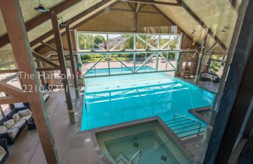 Oro-Medonte Apartamento | Country Club Charm - 4-Bed Radiant Resort Condo