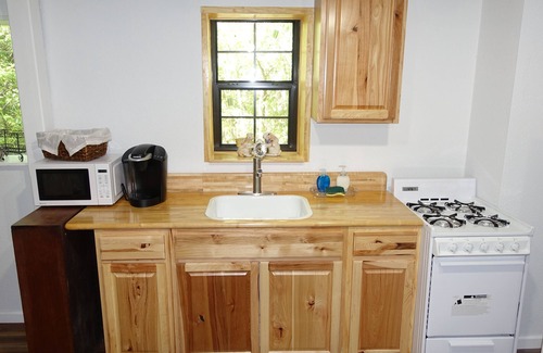 Round Top Apartamento | Country Comfort Apartment 8 miles from Round Top