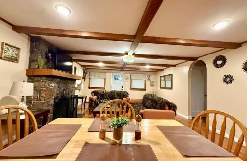Montague Casa | Country Comfort Cabin Delaware River Islands