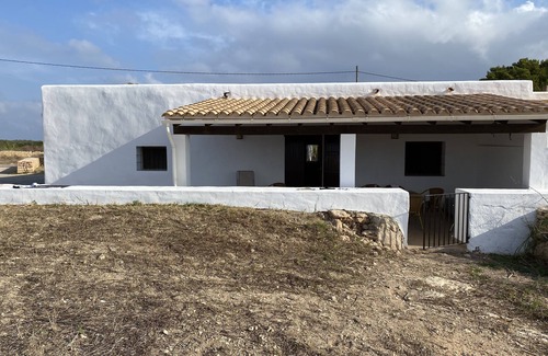 Formentera Cabaña | Casa rural ideal para familias, amigos y parejas