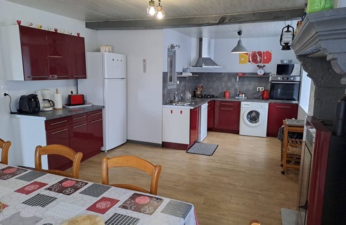 Vollore-Ville Casa | Country cottage 5 minutes from the lake