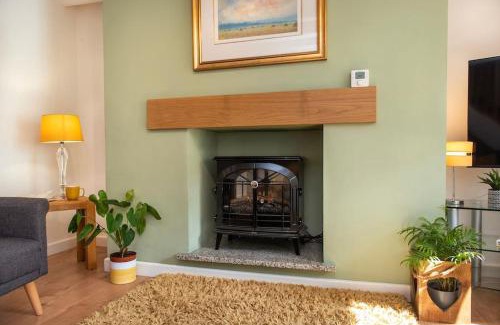 Bere Alston Casa | Country Cottage - Apple Pie Luxury Escapes