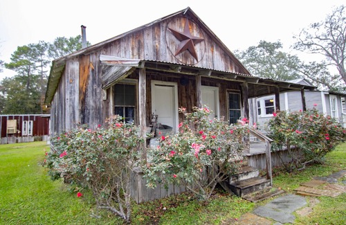 Plantersville Cabaña | Country Cottage