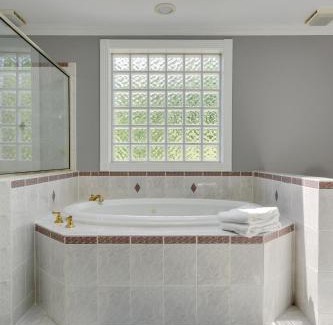 Brentwood Apartamento | Country Cove
