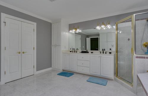 Brentwood Apartamento | Country Cove