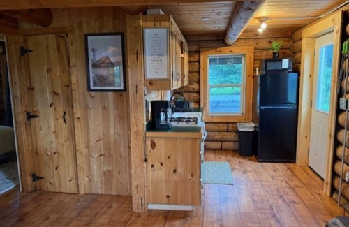 Marshland Cabina | Country Cozy Cabin, Houston, MN