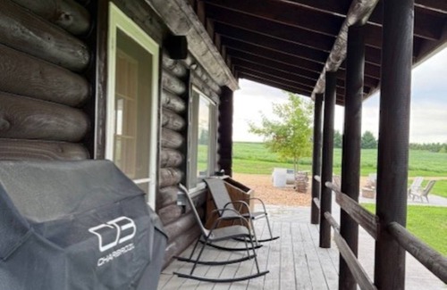 Marshland Cabina | Country Cozy Cabin, Houston, MN