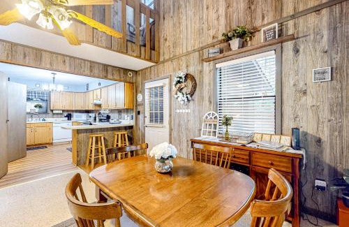 Blairsville Casa | Country Creek Cabin