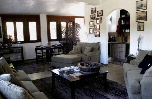 Casteldaccia Casa | Country Designer Cottage con piscina y vista al paraíso! Danza La Luna!