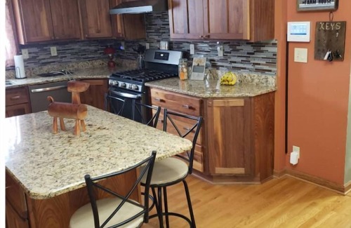 Fredonia Otro | Country Farmhouse Lodge