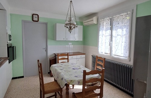 Saint-Paulet-de-Caisson Casa | Country house near the Ardèche