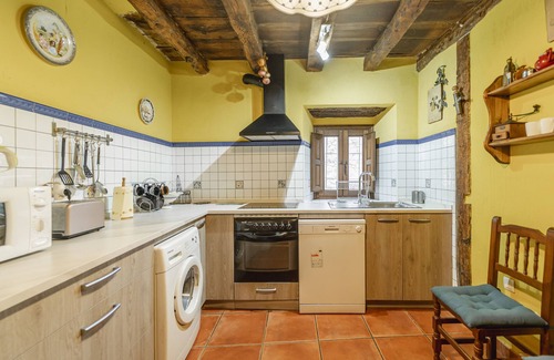 Canalejas de Penafiel Casa | Casa rural 'Casa Rural La Herreria' con terraza privada, jardín privado y balcón