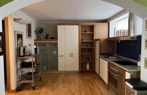 Torres de Barbues Casa | Casa rural 'Valfonda' con vistas a la montaña, Wi-Fi y aire acondicionado