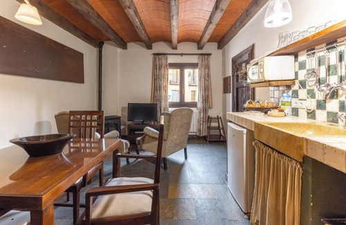 Braojos Casa | Casa rural 'Alojamiento Casiopea' con vistas a la montaña y Wi-Fi