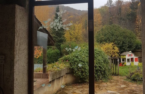 Saint-Martin-d'Heres Casa | Country house with swimming-pool & kids playground
