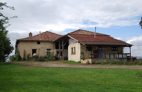 Montbernard Casa | Vacaciones en el campo en Gites Soulanserre