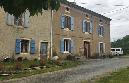 Livers-Cazelles Casa | Country home