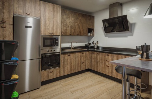 Campillo de Aranda Casa | Casa rural 'La Olma' con terraza privada, balcón y Wi-Fi