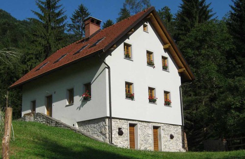 Tolmin Casa | Casa de campo de Hotenjka con tres habitaciones, con capacidad para ocho personas