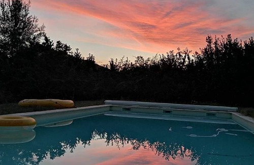Garnerans Casa | Country house, Beaujolais ~Swimming pool ~Cinema
