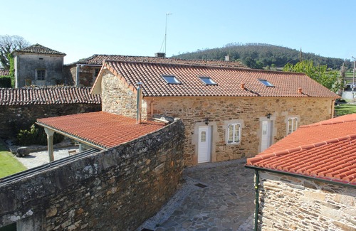 Coristanco Casa | Country House 'Casa 2' with Shared Terrace, Shared Garden and Wi-Fi