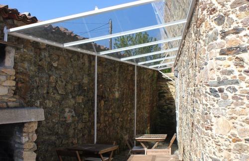 Coristanco Casa | Country House 'Casa 2' with Shared Terrace, Shared Garden and Wi-Fi