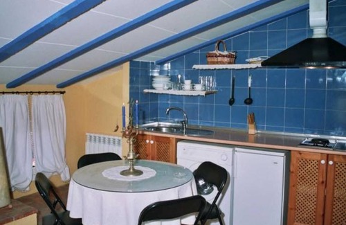 Morella Casa | Country House 'Casa Azul' with Mountain View, Private Terrace and Wi-Fi