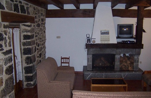Lekunberri Casa | Casa rural 'Casa Rural Barbonea' con vistas a la montaña, jardín privado y Wi-Fi