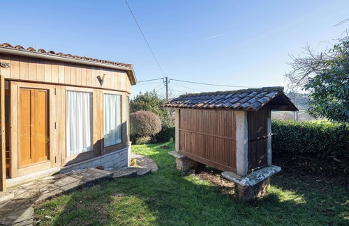 Outeiro Casa | Casa rural 'Casa Souto De Abajo Adaptada' con jardín compartido