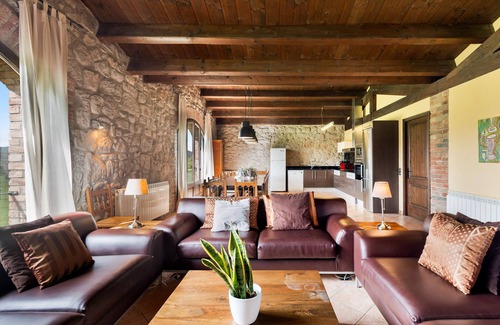 Sagas Casa | Casa rural 'Casamira' con vistas a la montaña, piscina privada y Wi-Fi