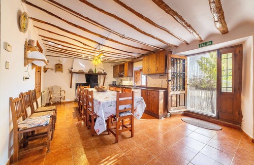 Velez-Blanco Casa | Casa rural 'Cortijo El Álamo De Vélez' con vistas a la montaña, piscina privada y Wi-Fi