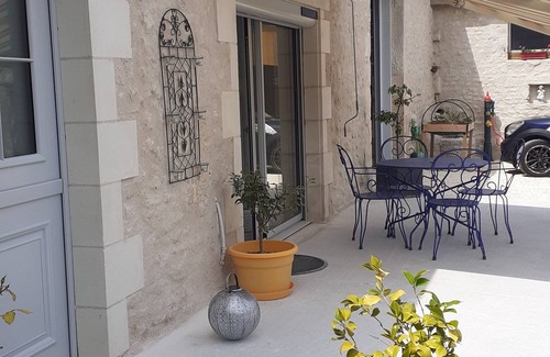 Fleix Casa | Country house for rent in a bucolic setting