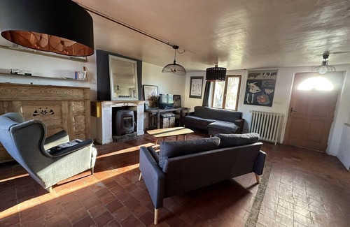Neauphe-sur-Dive Casa | Country house - 8 to 13 people